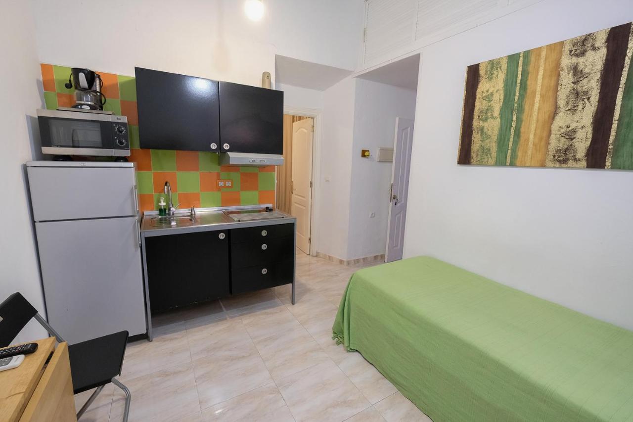 세비야 Apartamento A Redes 아파트 외부 사진